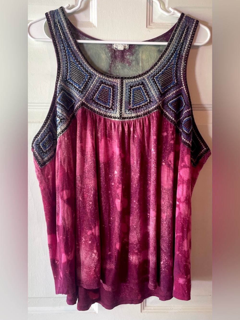 Eyeshadow Purple Tie Dye Gray Blue Embroidered Front Boho Sleeveless Tank Top 2X